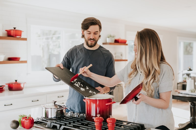 ประตูหน้าต่างอลูมิเนียม ติดตั้งโดย Ready Home